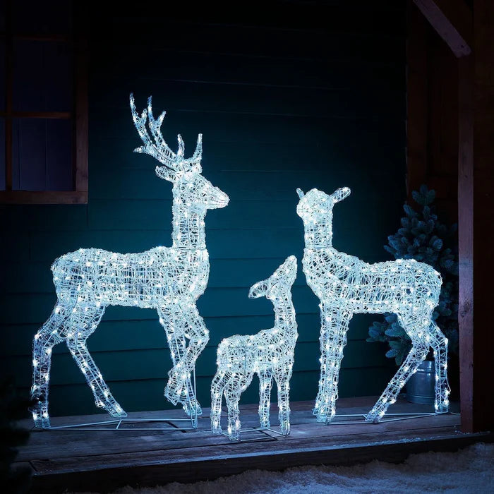Conjunto de Renas com Iluminação LED RGB Inteligente e Controle via Wi-Fi – Inovação e Elegância para Seu Natal