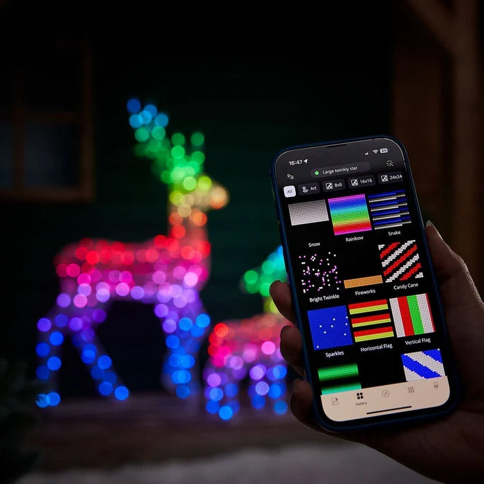 Conjunto de Renas com Iluminação LED RGB Inteligente e Controle via Wi-Fi – Inovação e Elegância para Seu Natal