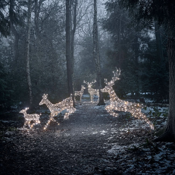Conjunto de 5 Renas Natalinas Iluminadas com LEDs Bicolor – Encanto e Luz para Sua Decoração de Natal