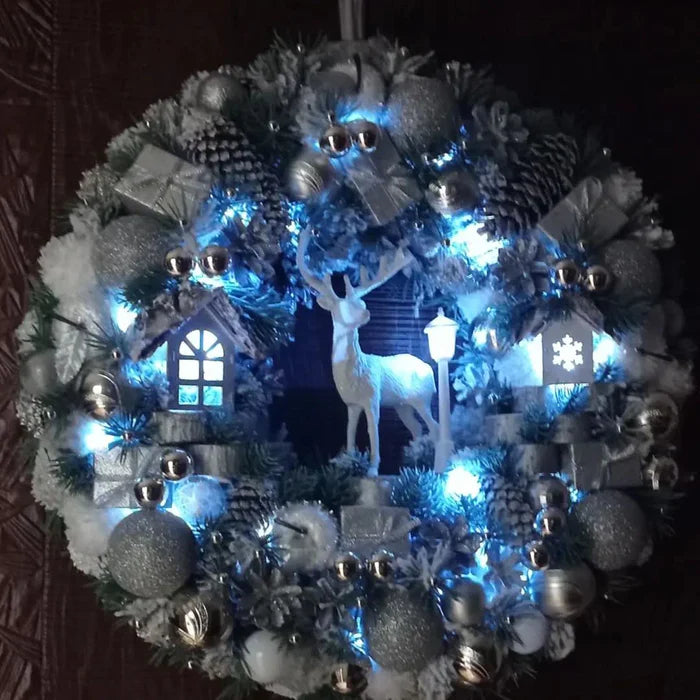 Guirlanda Natalina Luxuosa de 65 cm com LED – Brilho e Elegância para Sua Decoração